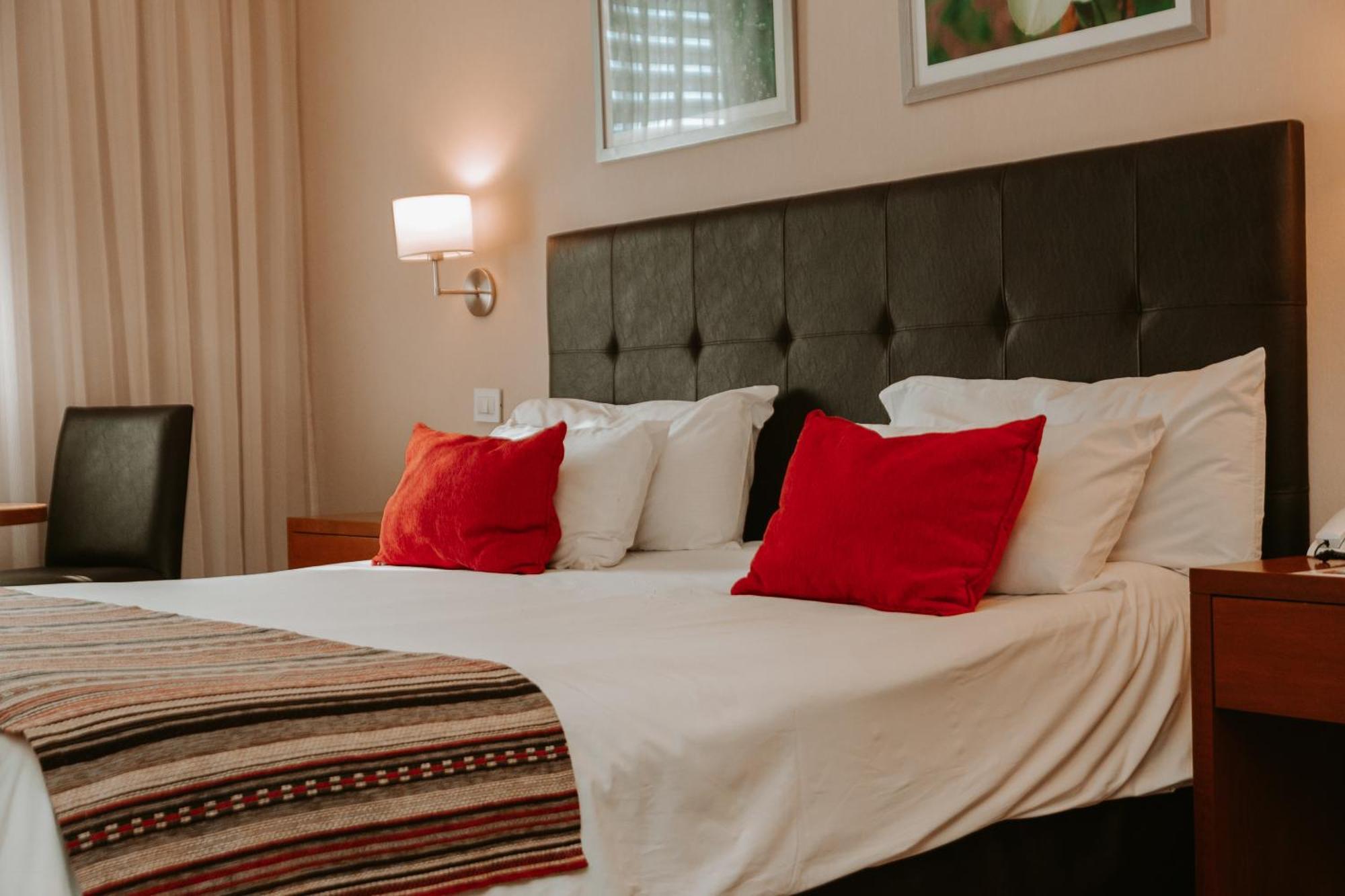 Howard Johnson Hotel Yerba Buena Eksteriør bilde